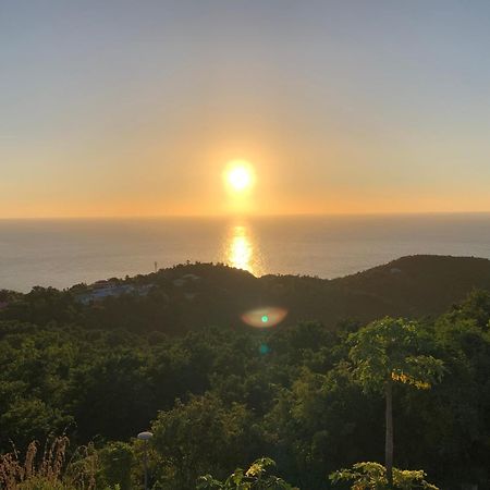 Paradis Au Soleil, Vue Panoramique Sur Mer Bouillante Exterior foto
